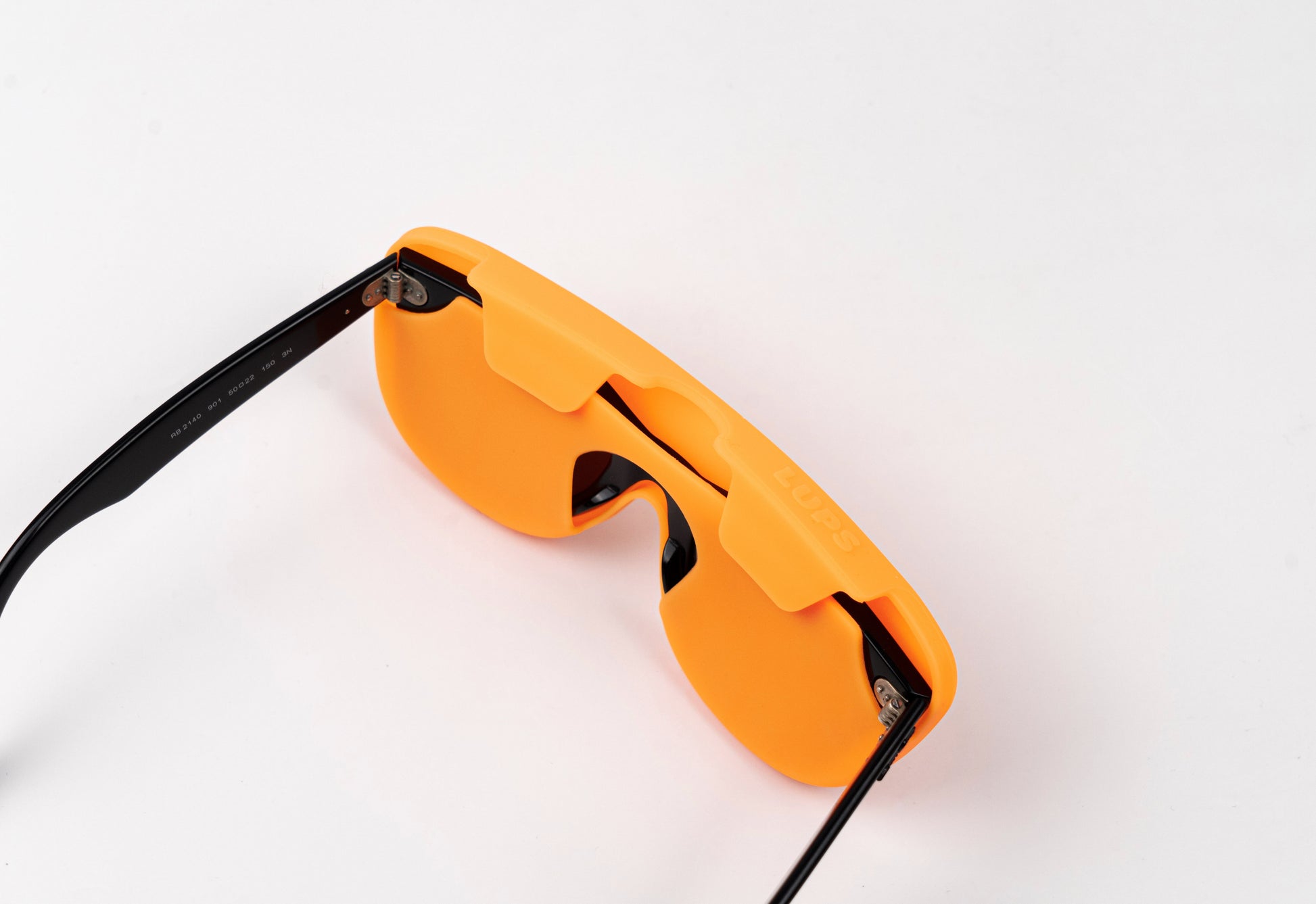 Funda de gafas de silicona naranja melocotón Lups The Case